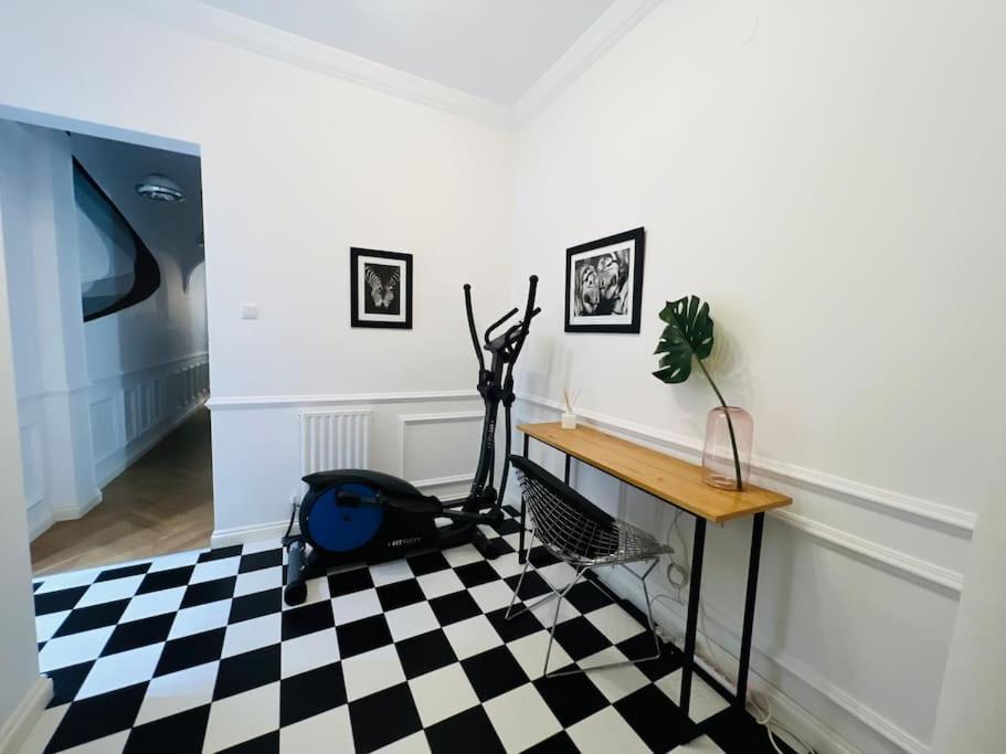 Redstripes Apartment テッサロニキ エクステリア 写真