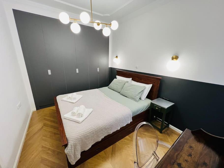 Redstripes Apartment テッサロニキ エクステリア 写真